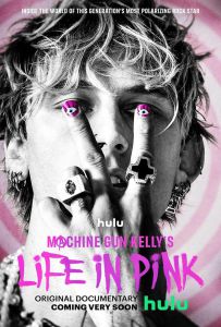 机关枪凯利的粉色人生 Machine Gun Kelly's Life in Pink (2022)2160p.H...